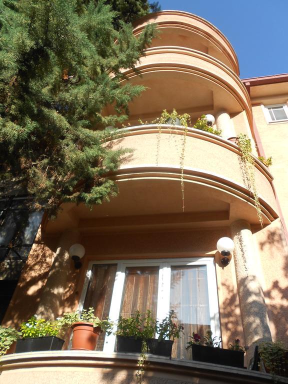 Villa Iva Скопье Экстерьер фото